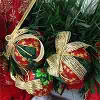 bolas de patchwork para decorar el árbol de navidad